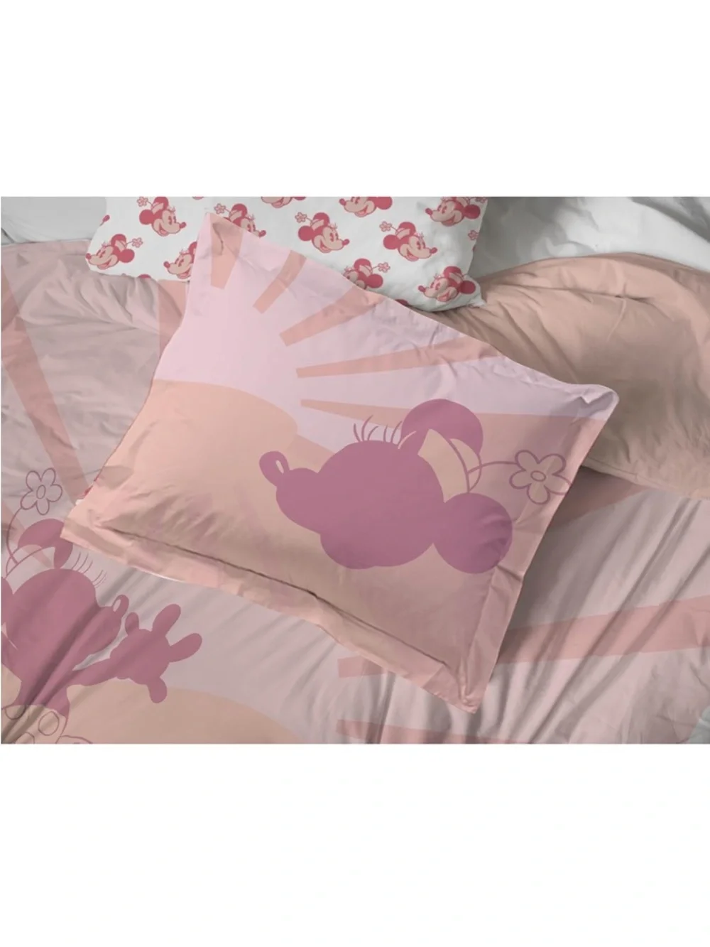Disney Minnie Mouse Full Size Comforter Set - 7 Piece
